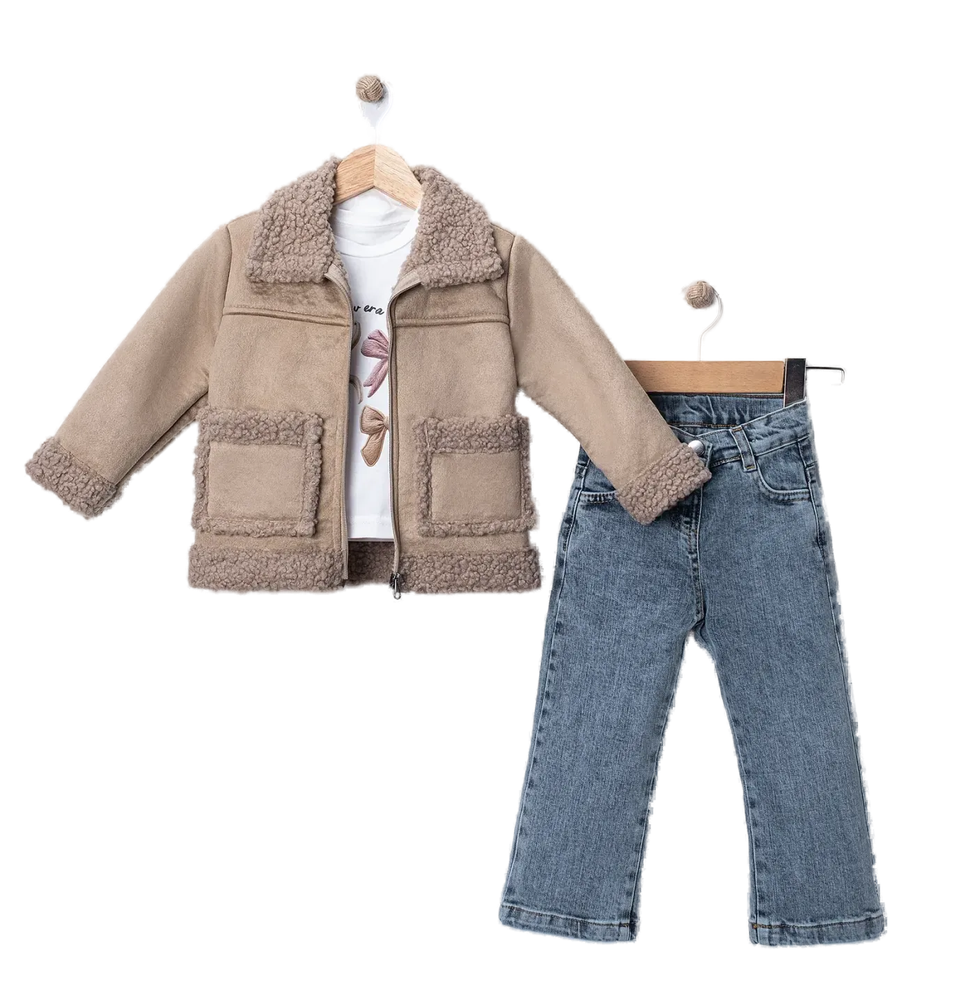 Model 4047 — Peluş detaylı ceket, tişört ve kot pantolon — Model 4047, 2–5 Yaş